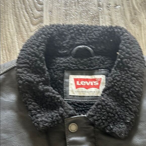 Levi's Black Faux Leather Sherpa Lining Trucker Jacket L - Picture 2 of 11